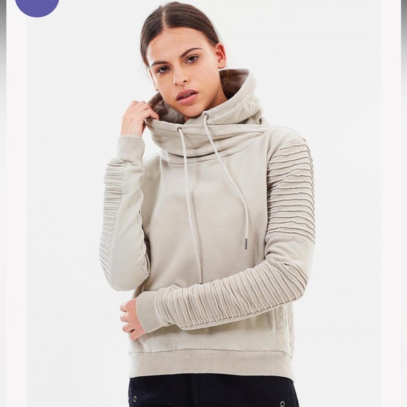 Nana Judy Adeline Funnel Neck Cropped Sweatshirt - Picture 12 of 15